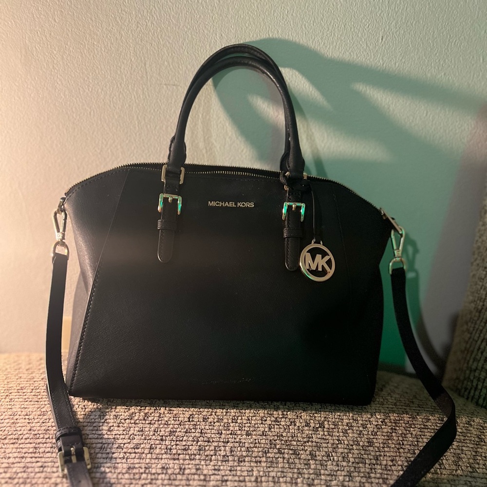 Michael Khors Satchel Bag